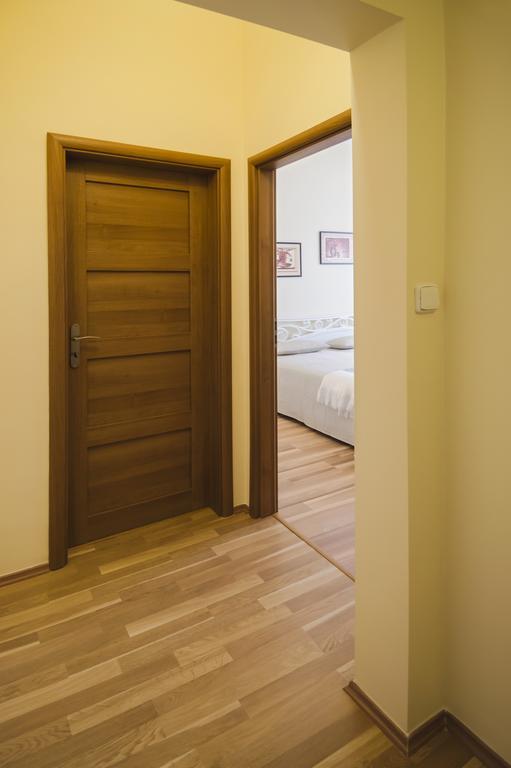 Apartment Za Poricskou Branou Прага Екстер'єр фото
